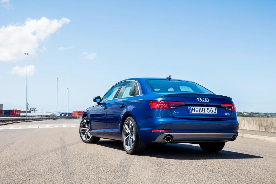  Audi A4 2.0 TFSI (B9) 2016 года  (AU) (фото 3 из 14)